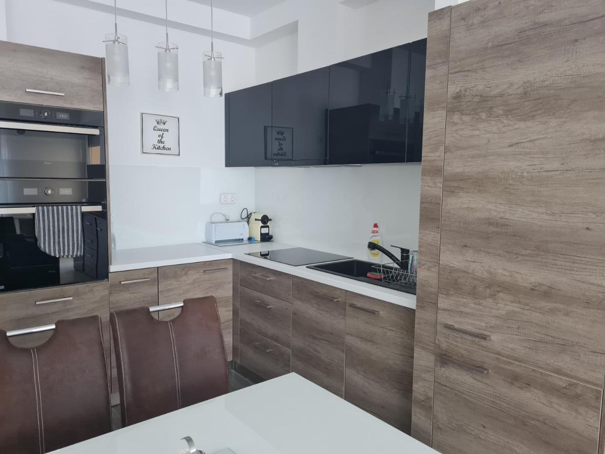 Апартаменты Urban Apartman Мишкольц Экстерьер фото