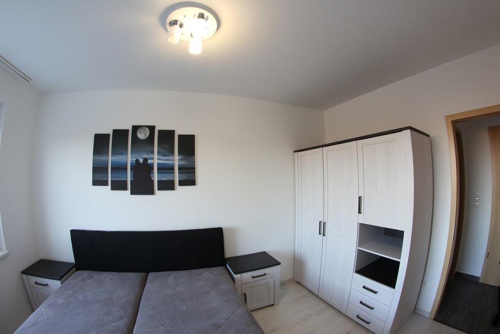 Апартаменты Urban Apartman Мишкольц Экстерьер фото